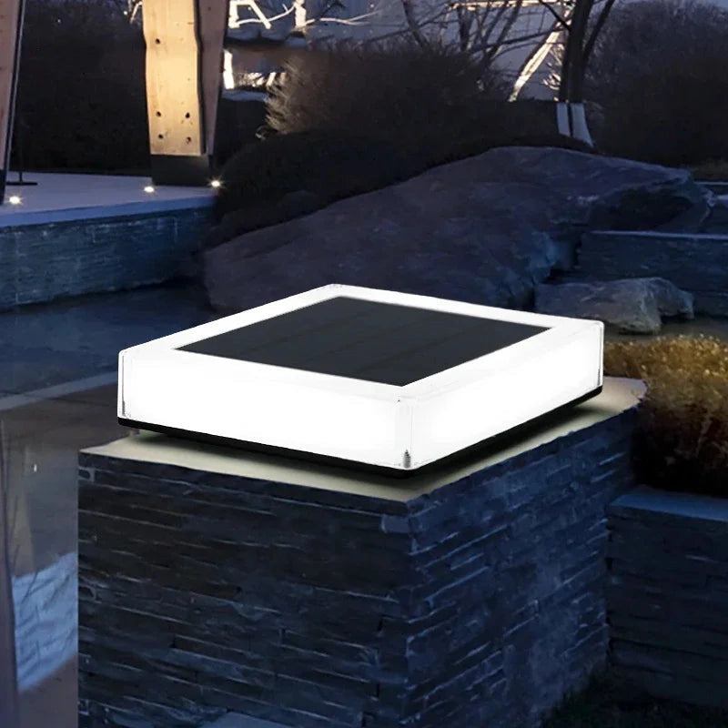 Luna Solar Post Lights