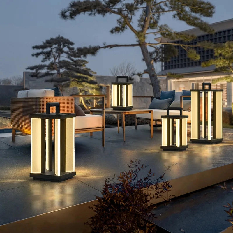 Luxury Black Villa Solar Lamps
