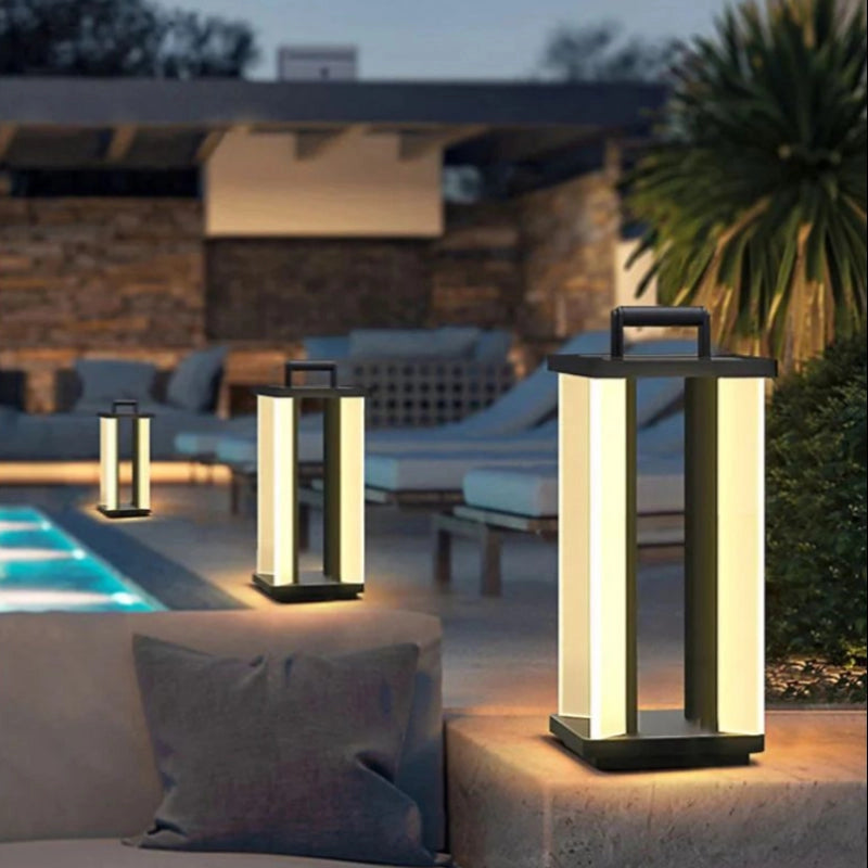 Luxury Black Villa Solar Lamps