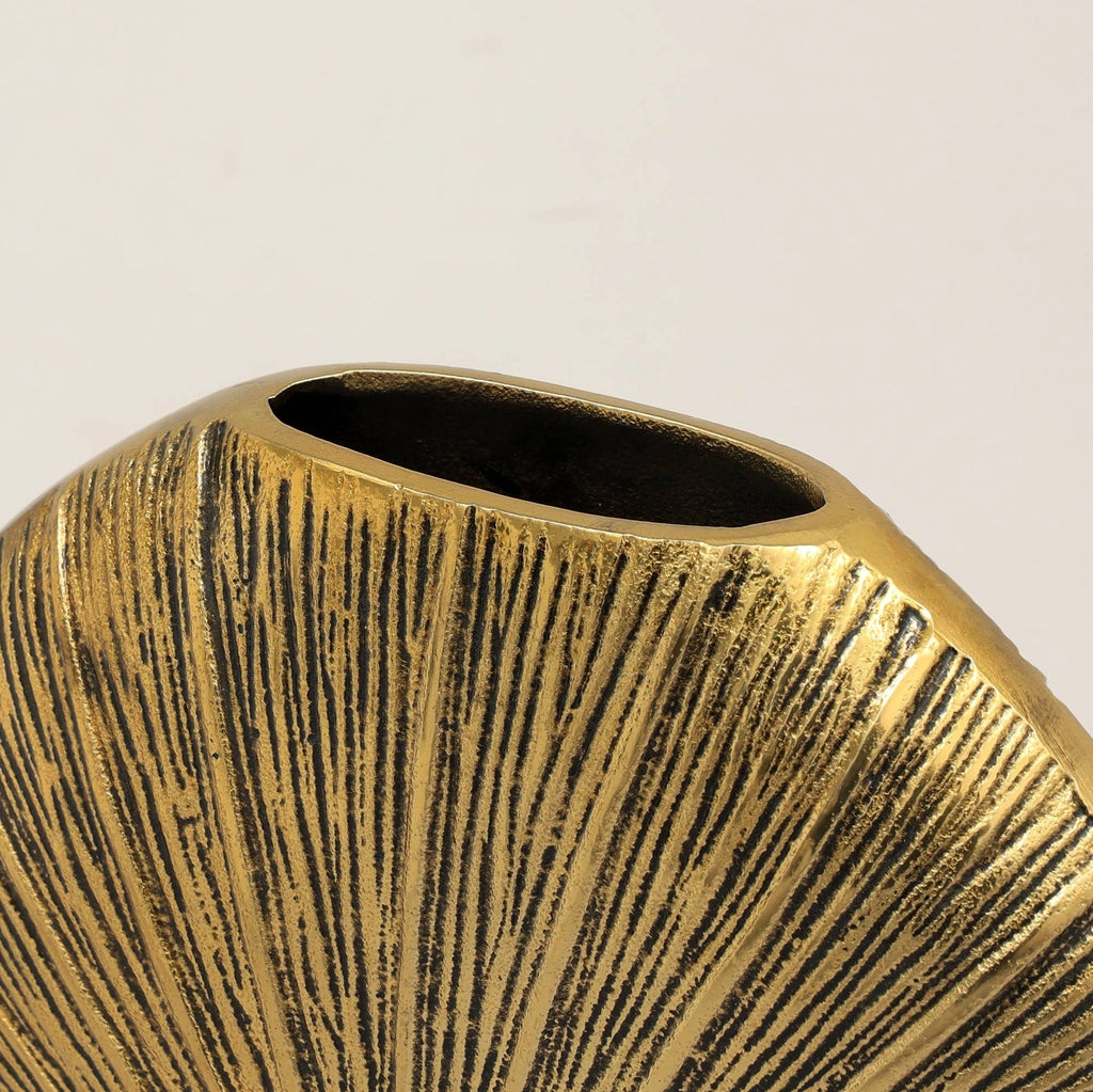 Decorative Aluminium Golden Flower Vase