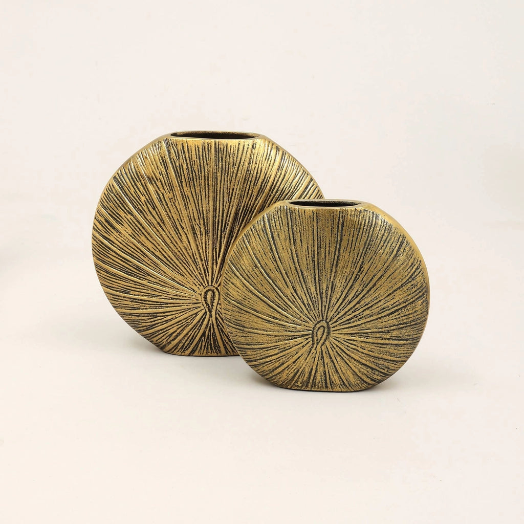 Decorative Aluminium Golden Flower Vase