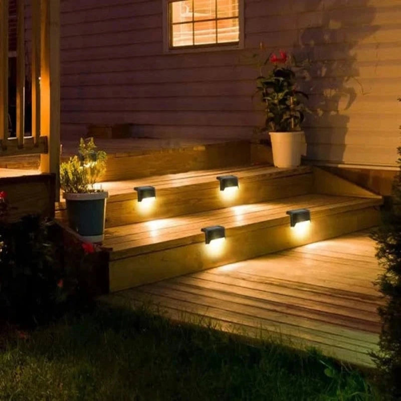 Solar Stair Lights 8-Piece Set