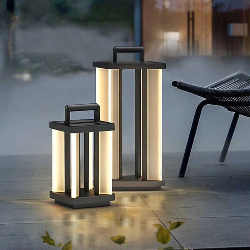 Luxury Black Villa Solar Lamps