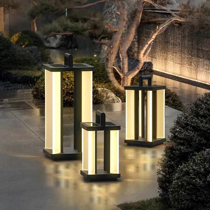 Luxury Black Villa Solar Lamps