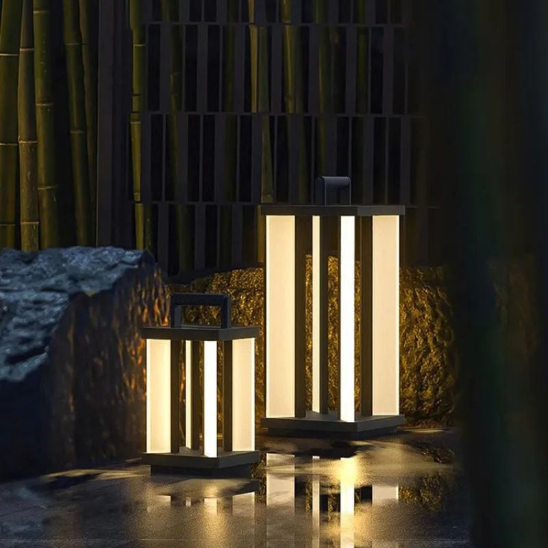 Luxury Black Villa Solar Lamps